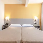 Hotel Zeus