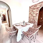 Exclusivo En Avenida Ortega Y Gasset Malaga
