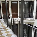 Lyrioshomes Apartamentos Los Treboles