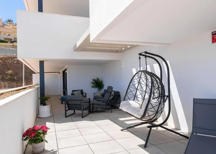Beautiful Frontline Golf Apartment - 600 M From Beach In La Cala De Mijas