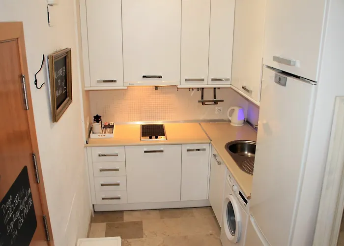 Apartamento De Arte En Barrio Picasso