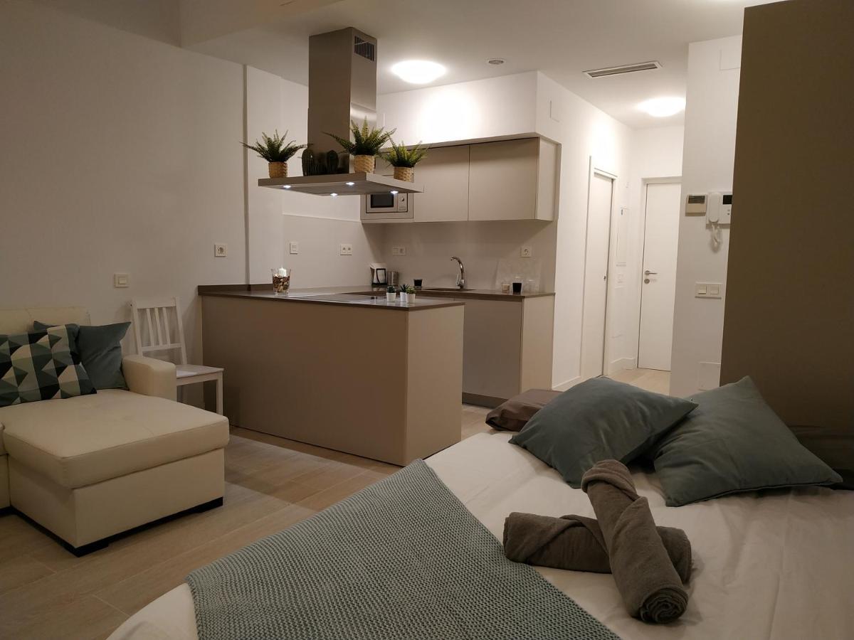 Apartamento En El Centro A 3 Minutos De Calle Larios In The City Center, 3 Minutes From Larios Street Málaga