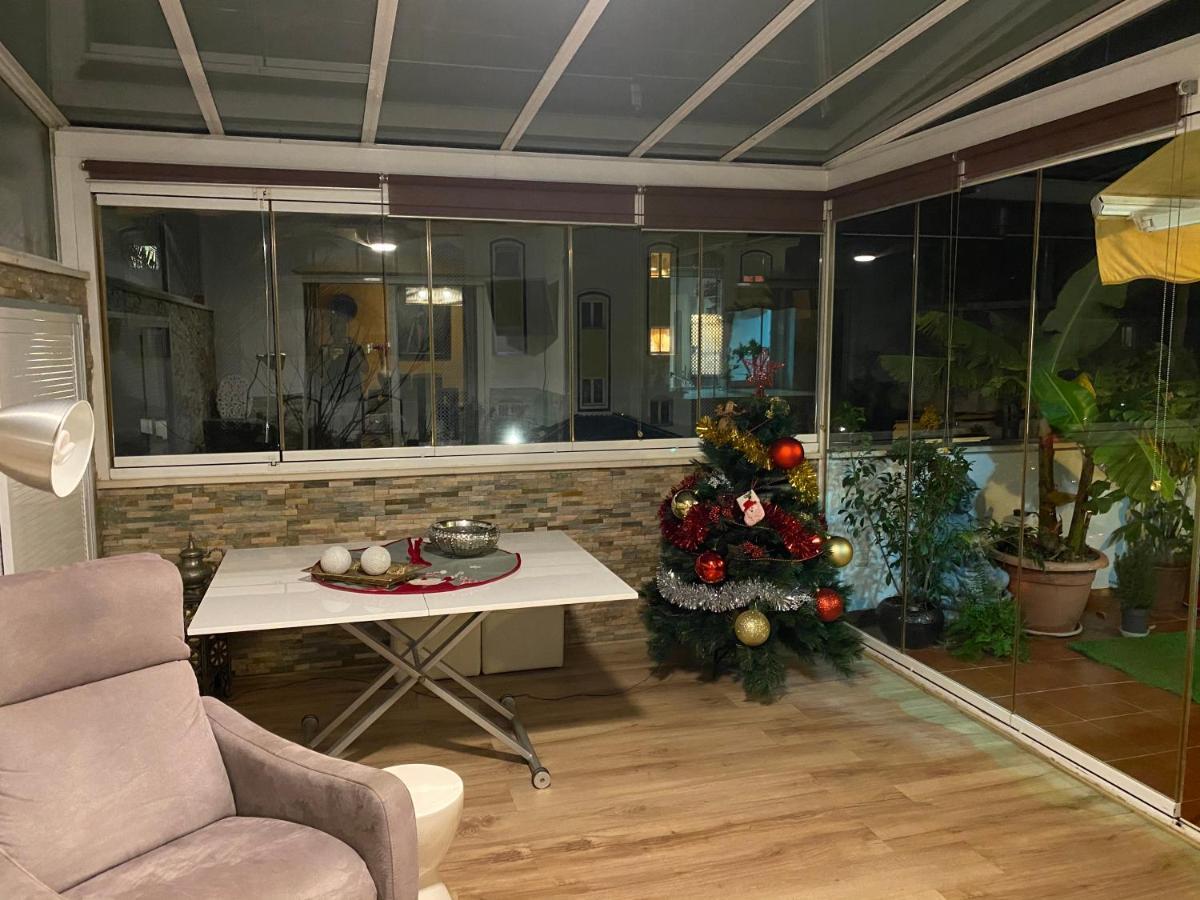 Apartment Lujo Al Lado Del Aeropuerto Parking Free