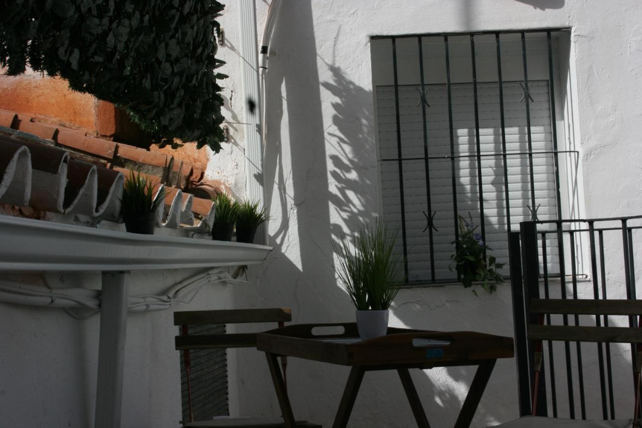 Malagueña Salerosa - Casa Mata De 1 A 4 Con Terraza O Patio Propio Apartamento