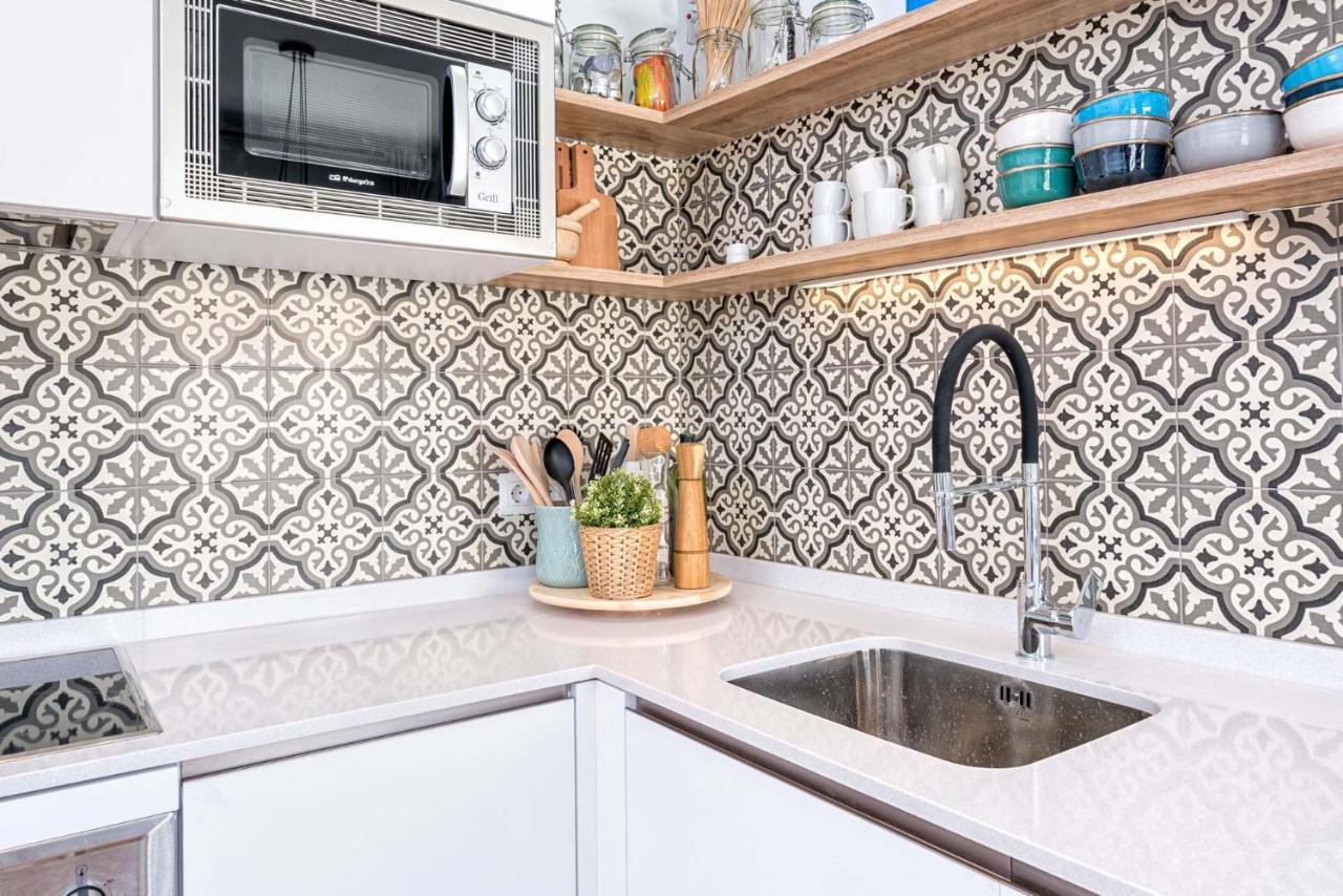 Christina Penthouse In By Solaga Homes Apartment