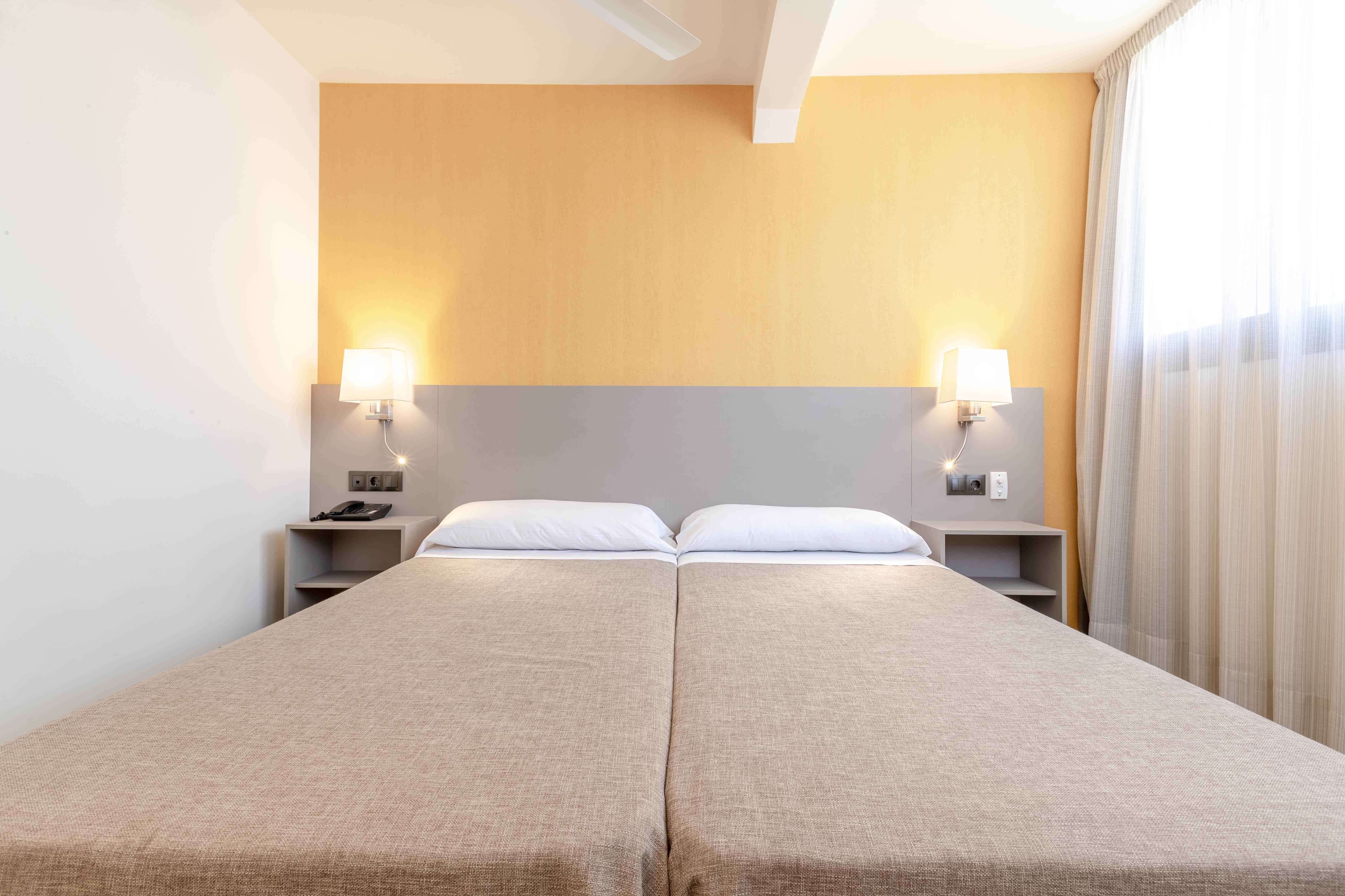 Hotel Zeus
