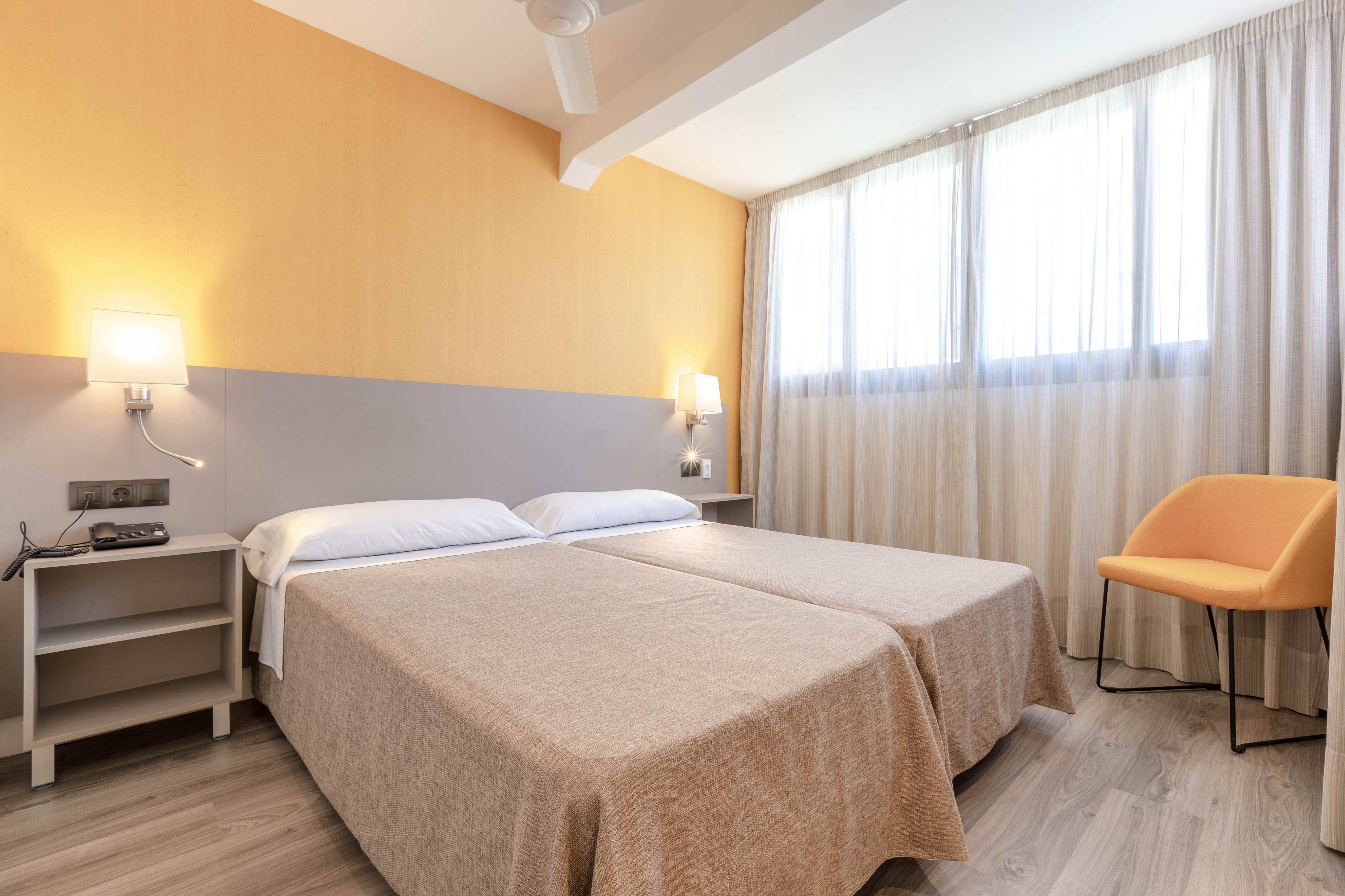 Hotel Zeus