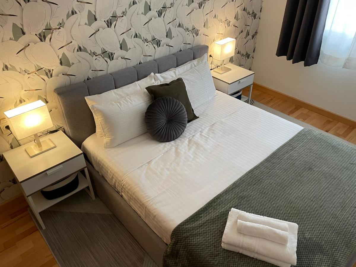 A Space That Feels Like With Private Parking Apartment Malaga