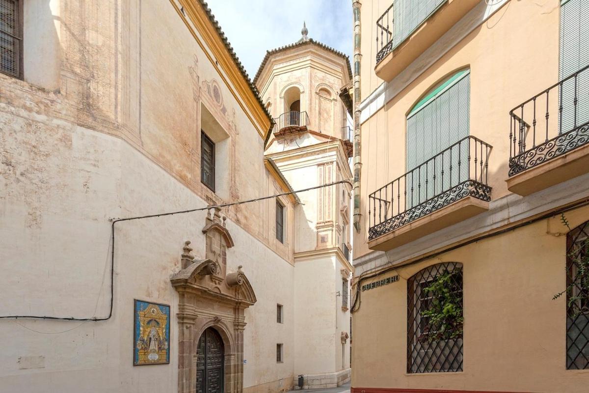 -malagasunapts- Citycenter Spacious Apartment