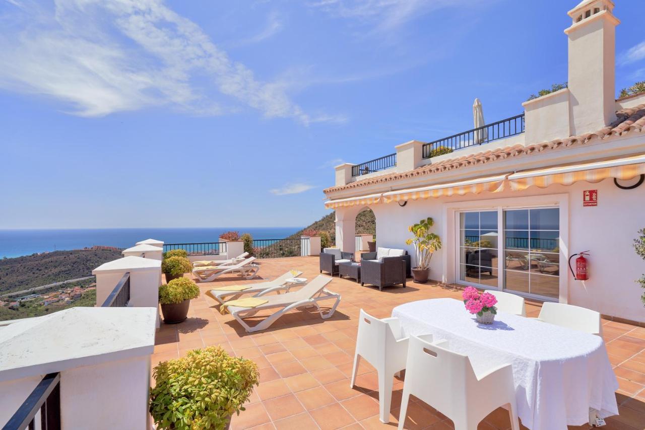 Poseidón // La Zenaida Luxury Málaga