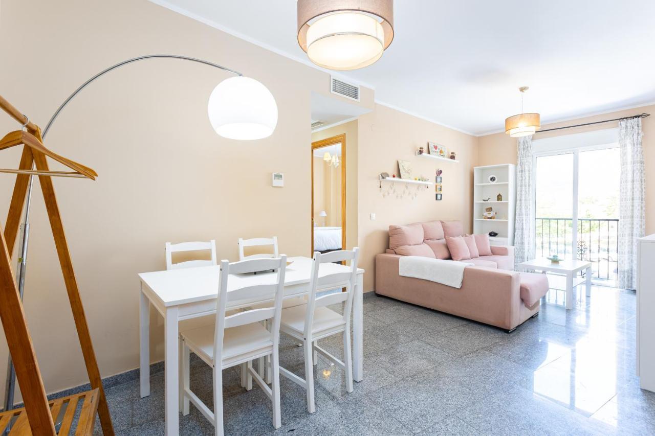 Holidays2malaga Capuchino Cozy French Balcony & Smarttv Malaga