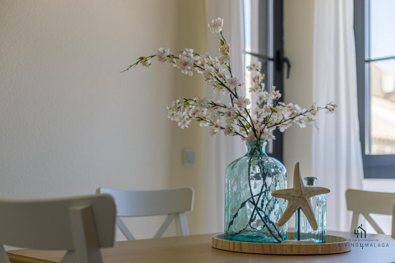 Apartment Living4malaga Plaza De Cofradias *