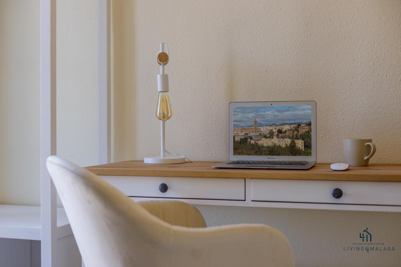 Apartment Living4malaga Plaza De Cofradias Malaga