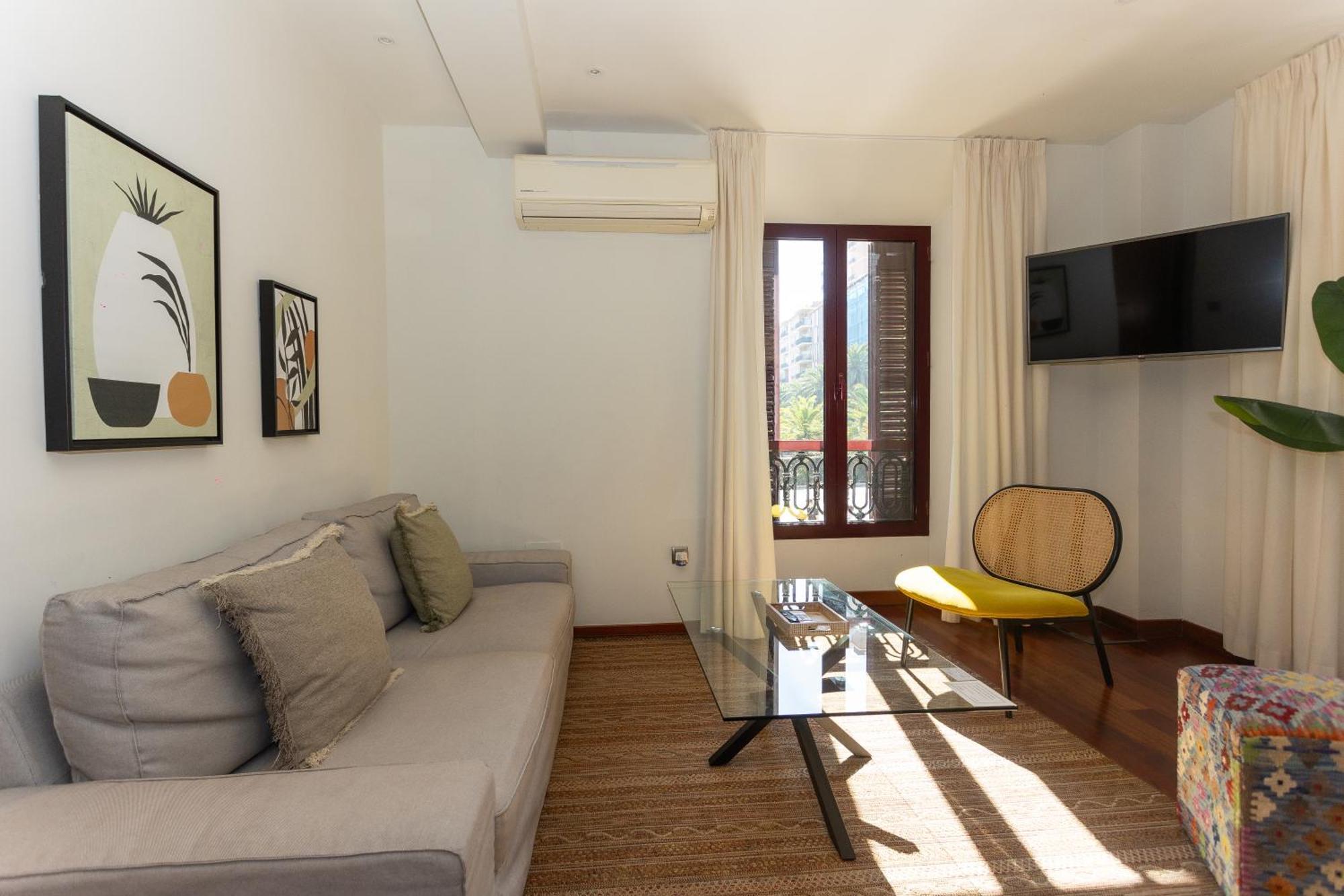 La Casa De La Alameda Malaga