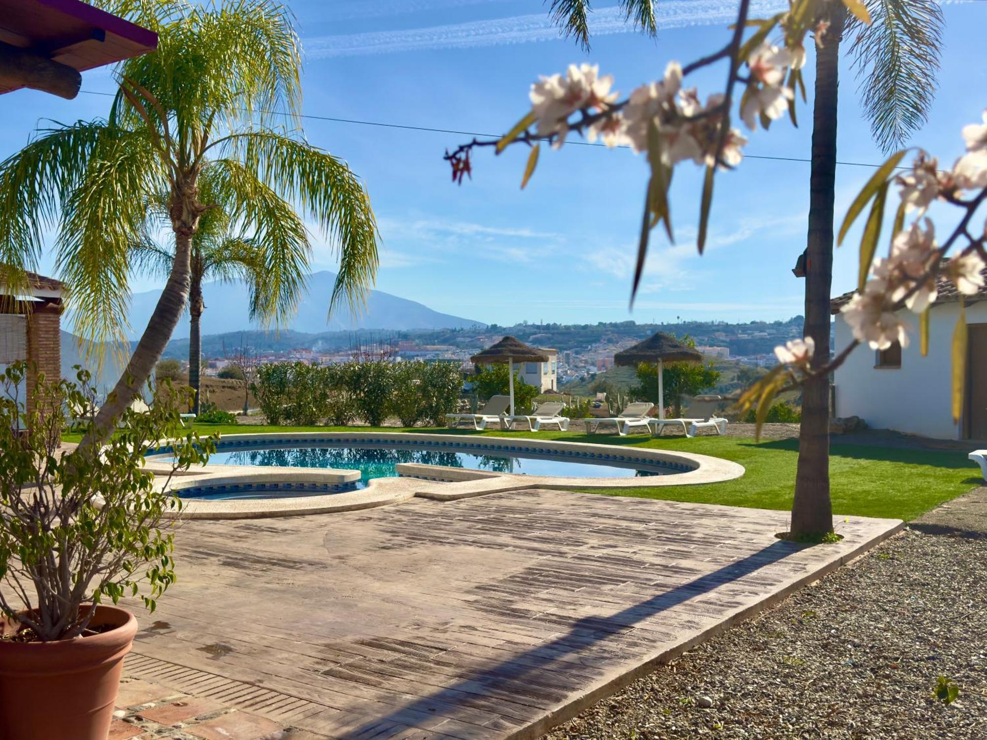 Chalet El Cerro - Piscina Y Jacuzzi Malaga
