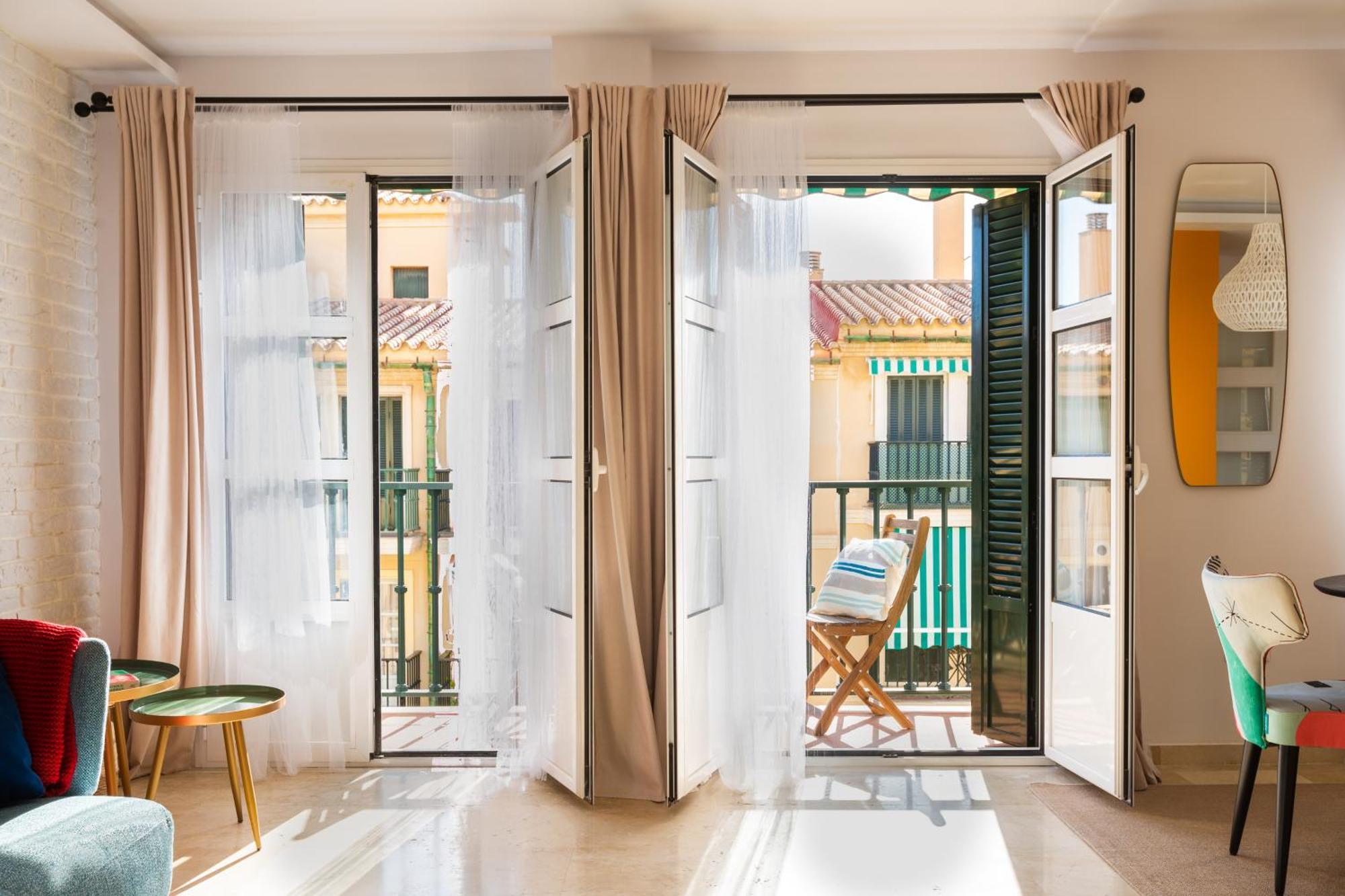 Centro Ii: And Bright With Balconies Appartement *