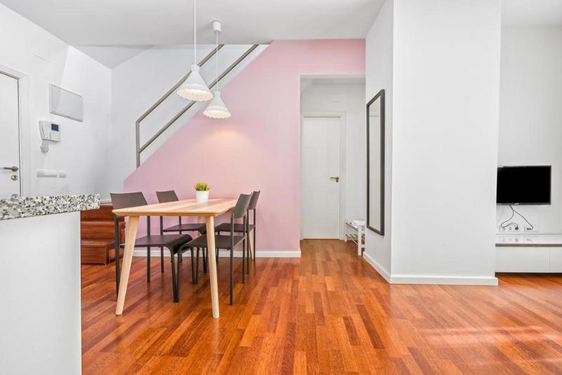 Feelathome Merced Apartment