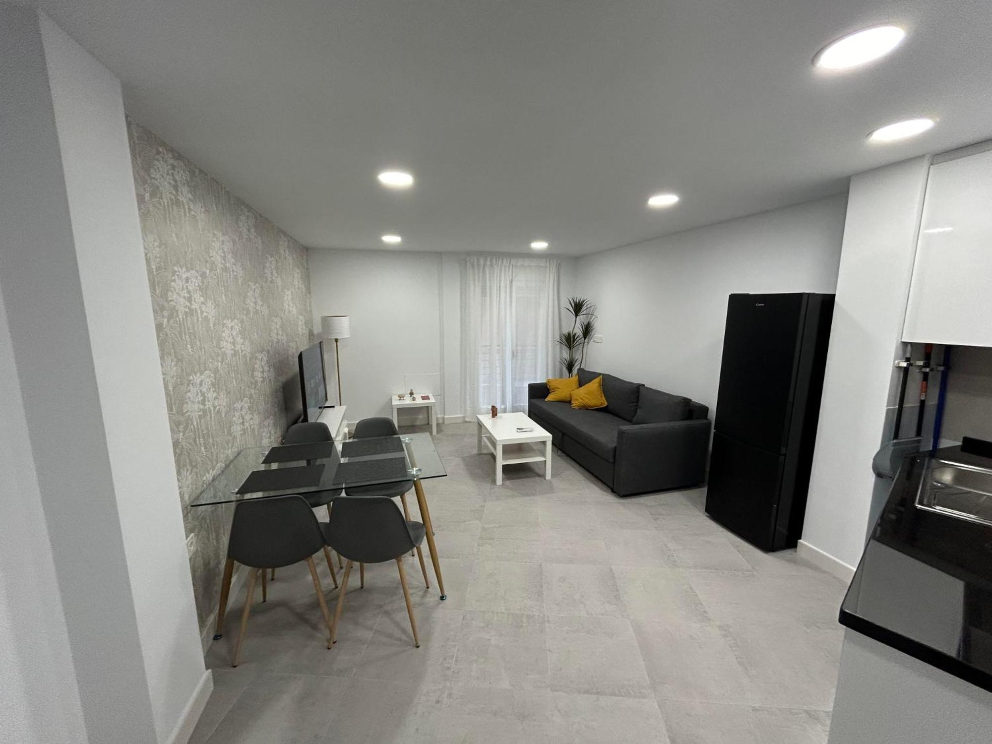 Amazing Center Apartment