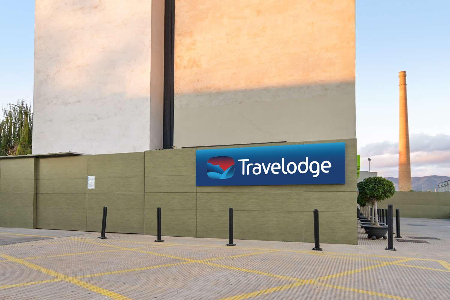 Travelodge Airport 3* Malaga