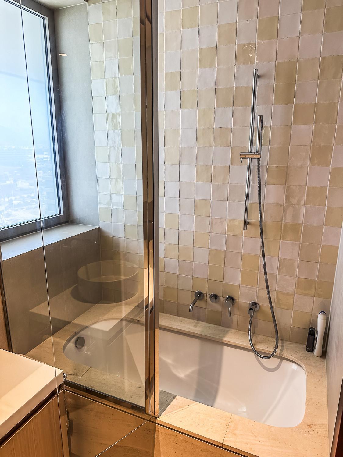 Apartment -malagasunapts-tower Living Sea Views Pool Gym Park *