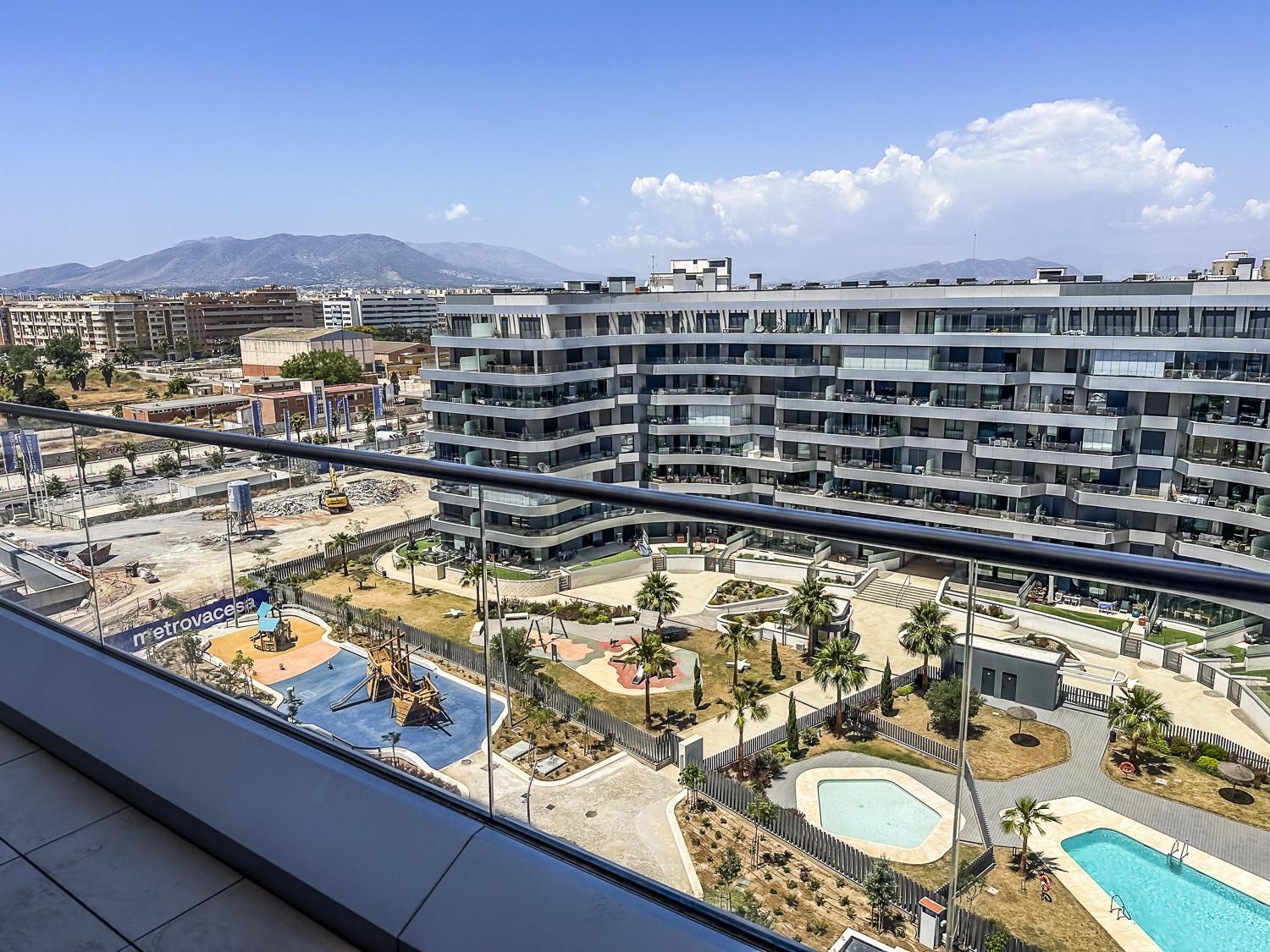 -malagasunapts-tower Living Sea Views Pool Gym Park