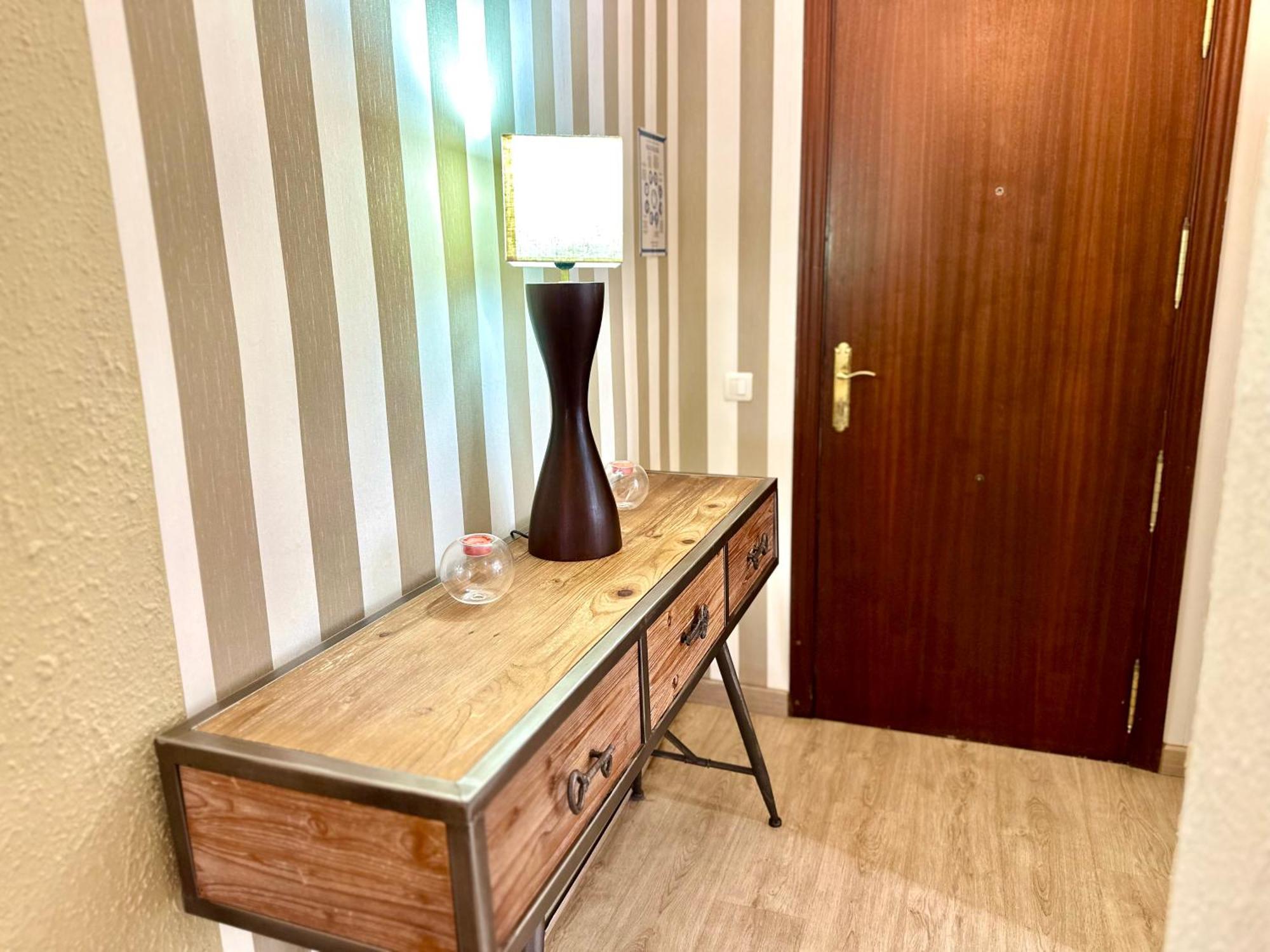Exclusivo En Avenida Ortega Y Gasset Málaga