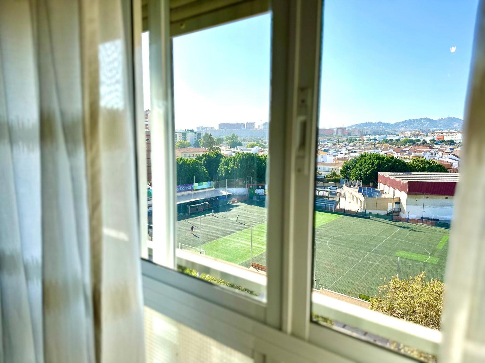Exclusivo En Avenida Ortega Y Gasset * Málaga