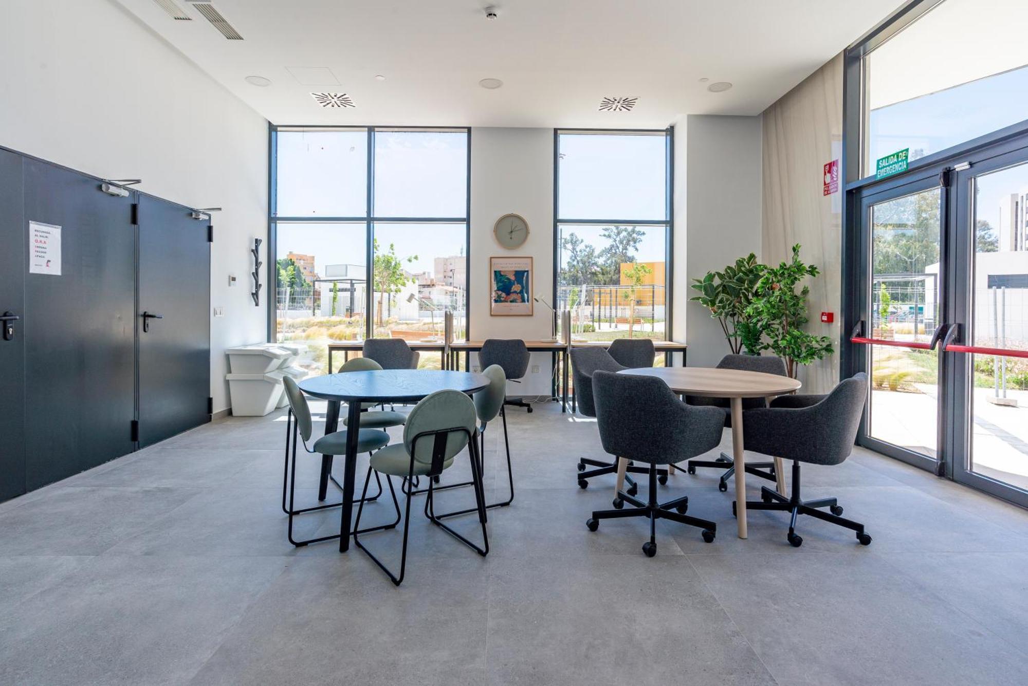 Apartment Skyline Iv Pool & Coworking By Ele