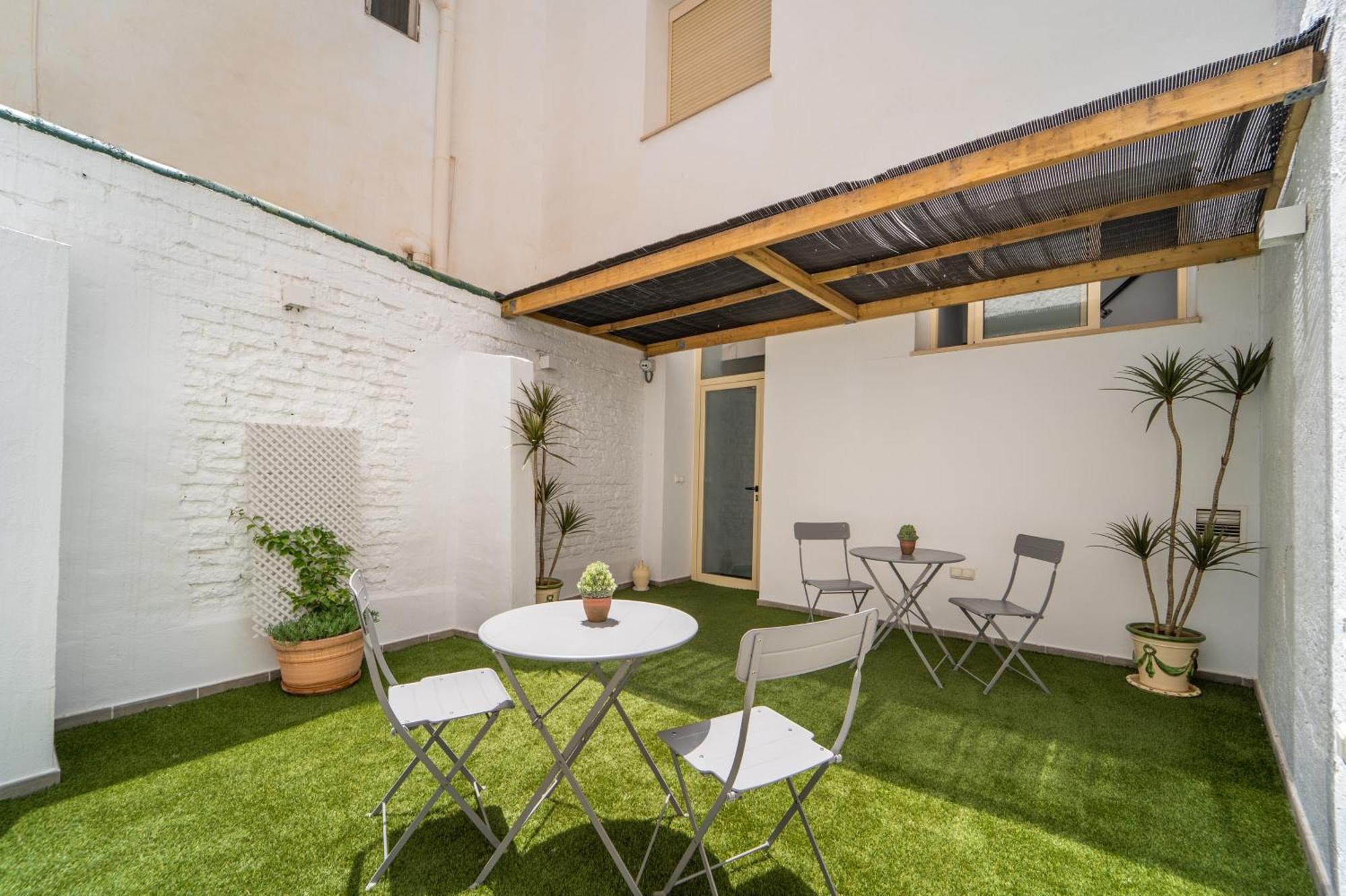 Guest house La Siesta De Picasso 2*