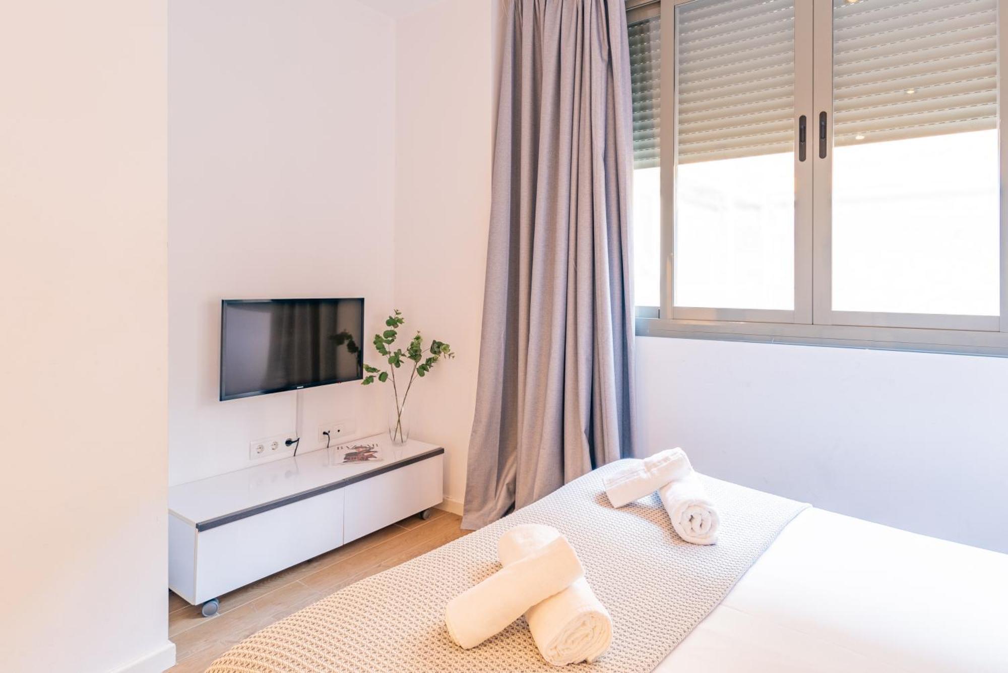 Feelathome Merced Apartment