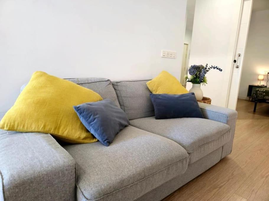 Apartment Angelos Urban Spacious Perfect For Remote Workers And Vacationers By Namaste Elite *