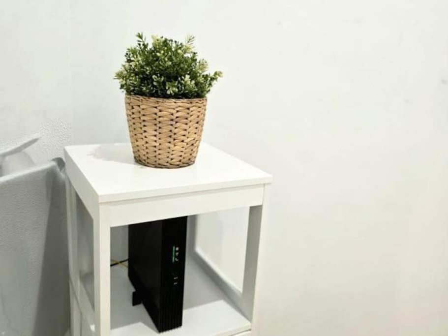 Angelos Urban Spacious Perfect For Remote Workers And Vacationers By Namaste Elite Malaga