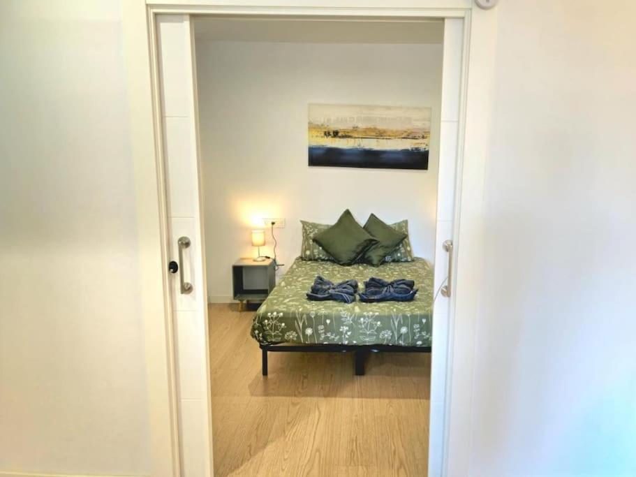 Apartment Angelos Urban Spacious Perfect For Remote Workers And Vacationers By Namaste Elite Malaga