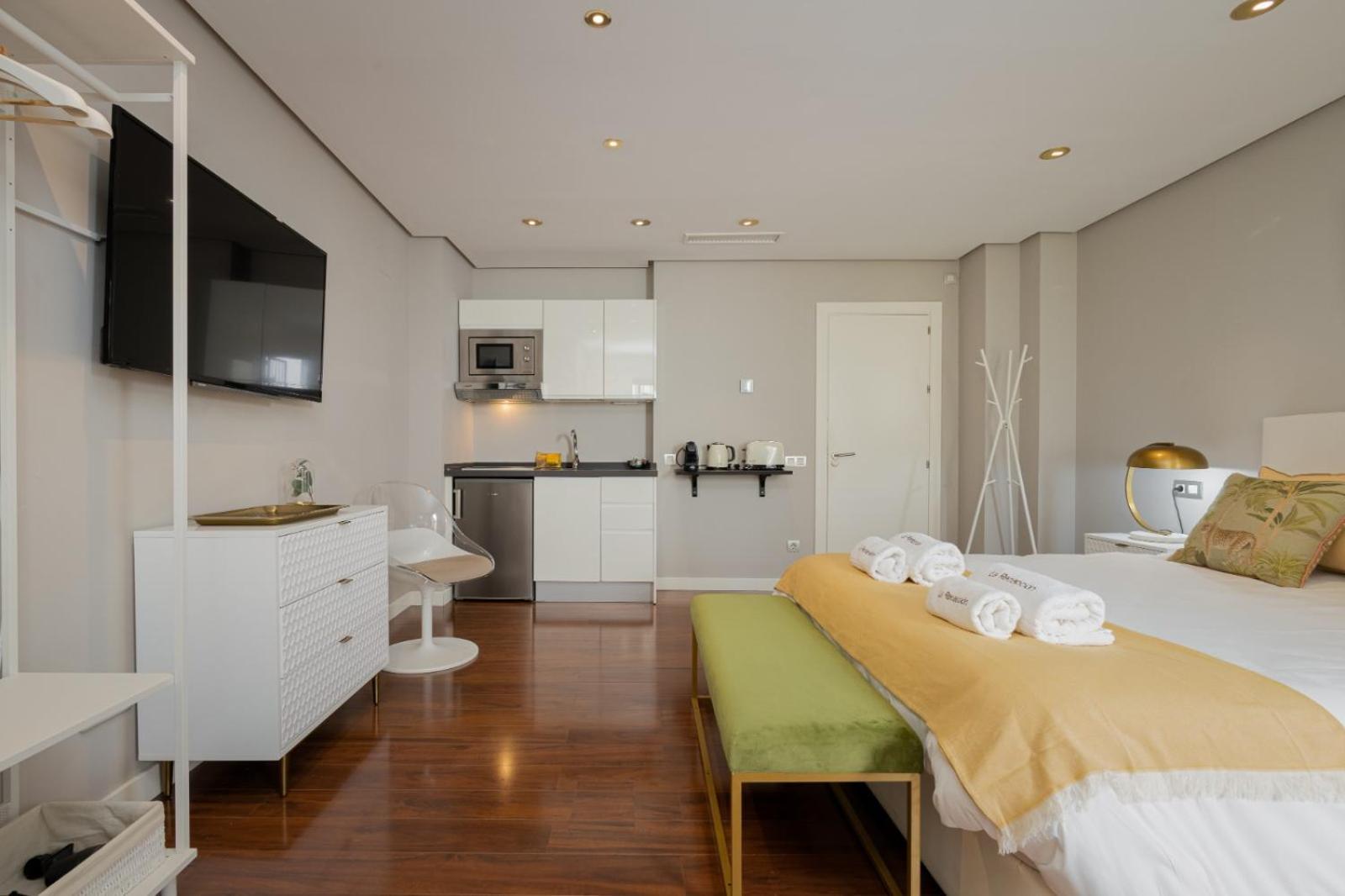 Apartment Cathedral Ii -plaza Del Obispo
