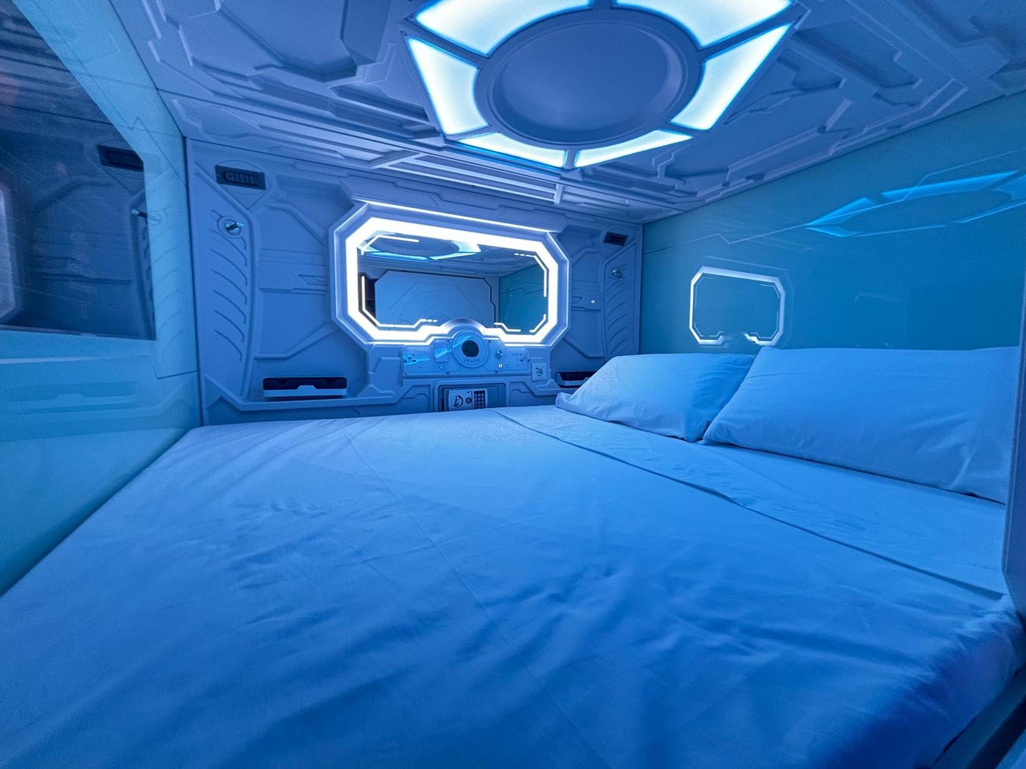 Kapselhotel Futurotel Malagueta