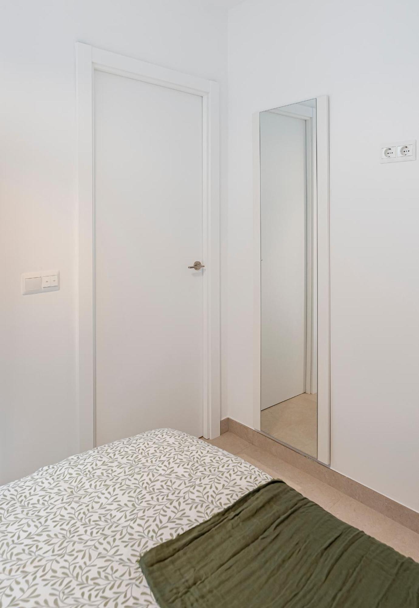 Apartment Bajo En Centro De Málaga