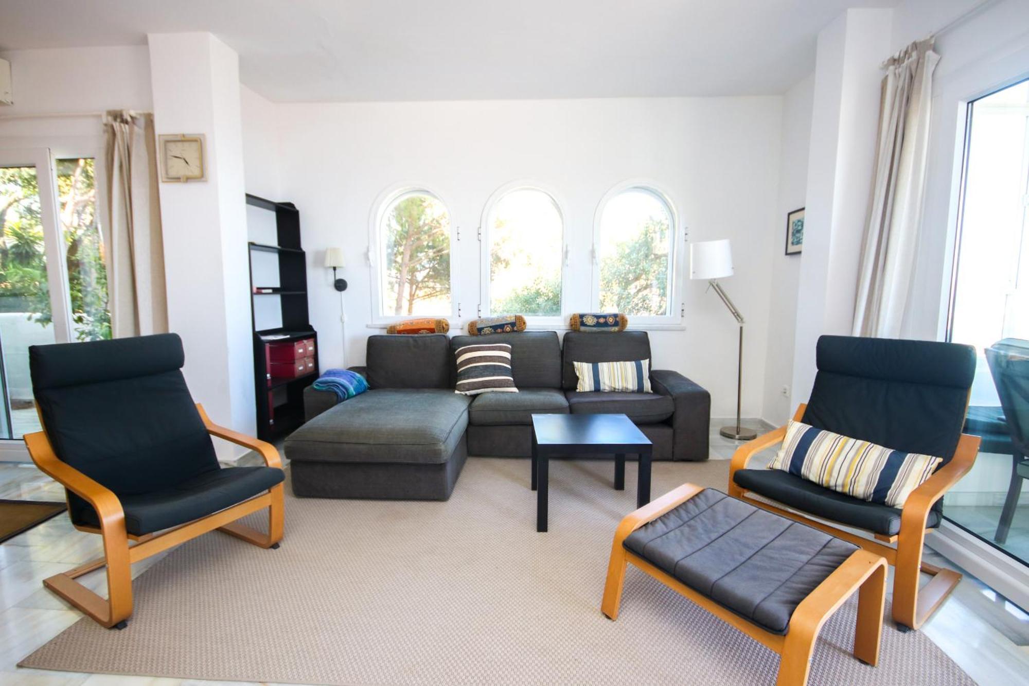 Apartment Three Bedroom La Mairena Elviria *
