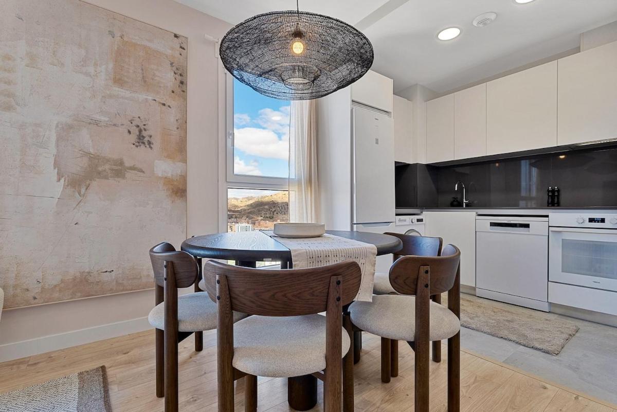 Skyline Diamond 23th Floor Apartment Malaga