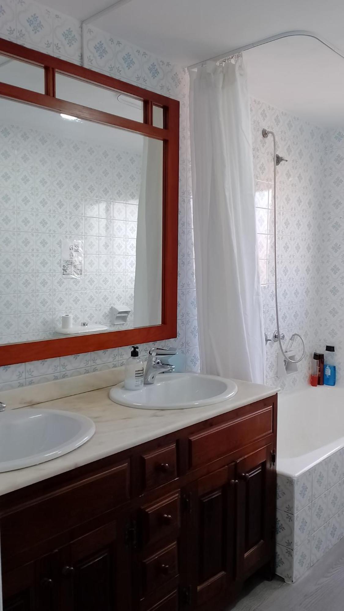 Homestay Privada Centro Cerca De La Estacion De Tren Maria Zambrano Y Del Centro Historico Y De La Playa Malaga