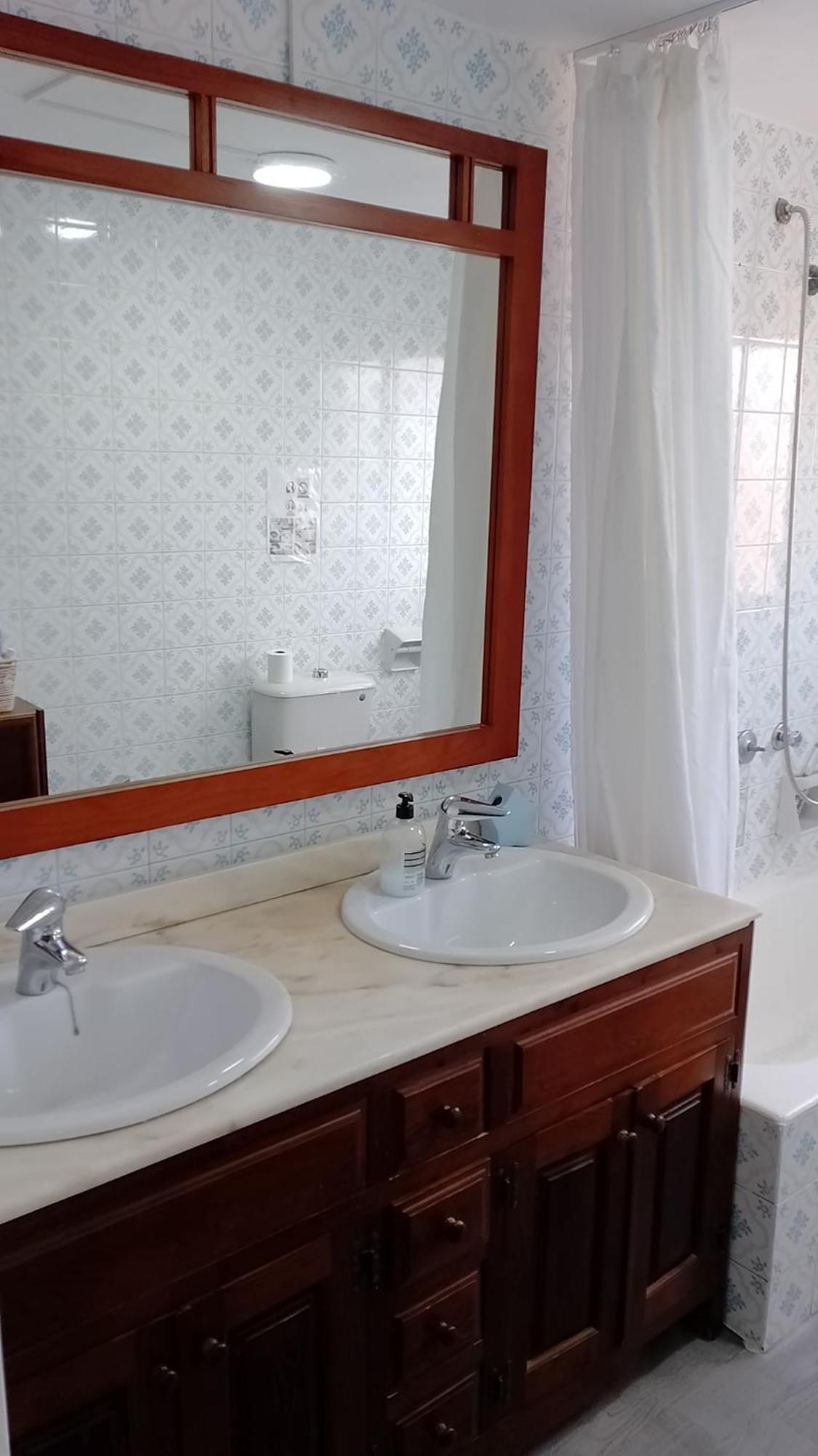 Privada Centro Cerca De La Estacion De Tren Maria Zambrano Y Del Centro Historico Y De La Playa Homestay