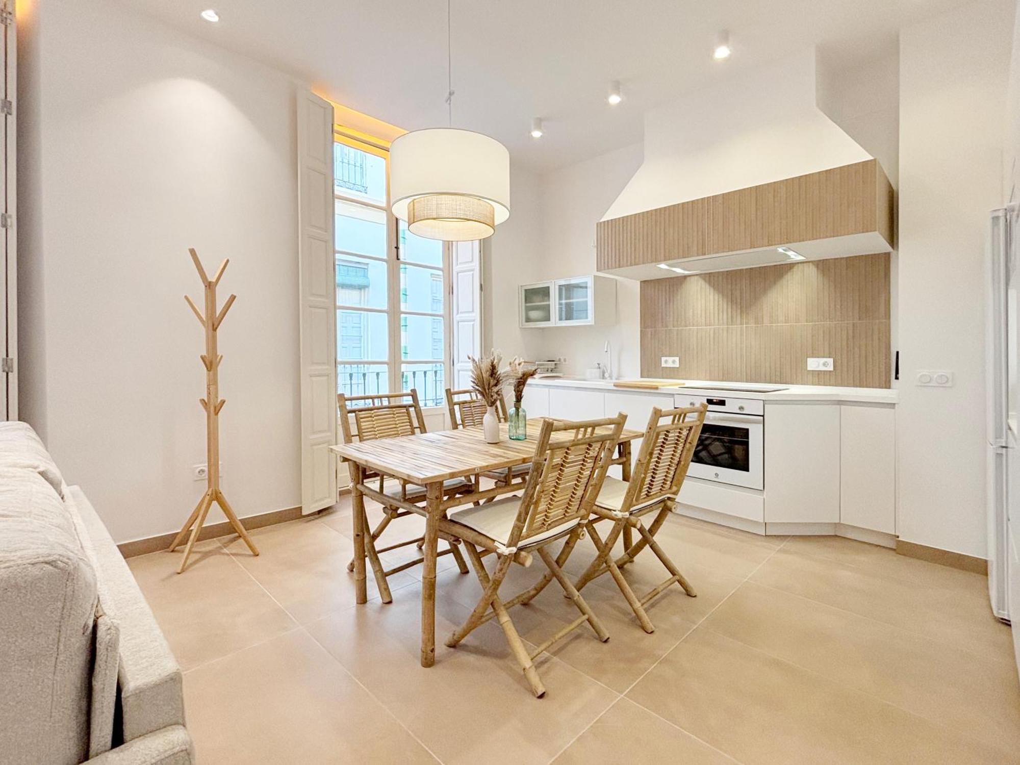 Malagadevacaciones - Zarzuela Appartement