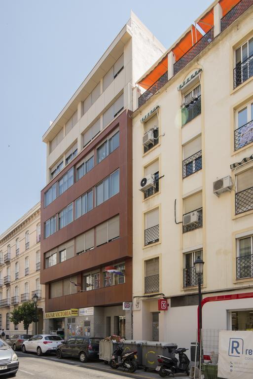 Apartment Arts Victoria *
