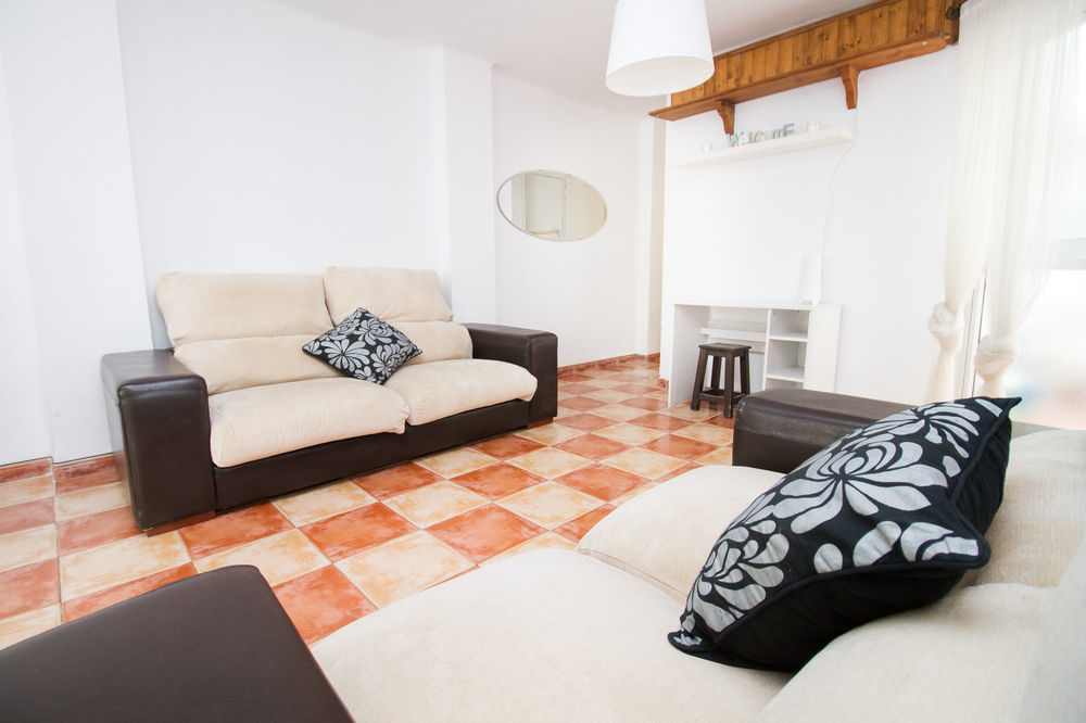 Centro Hernan Ruiz De 4 A 8 Personas Málaga