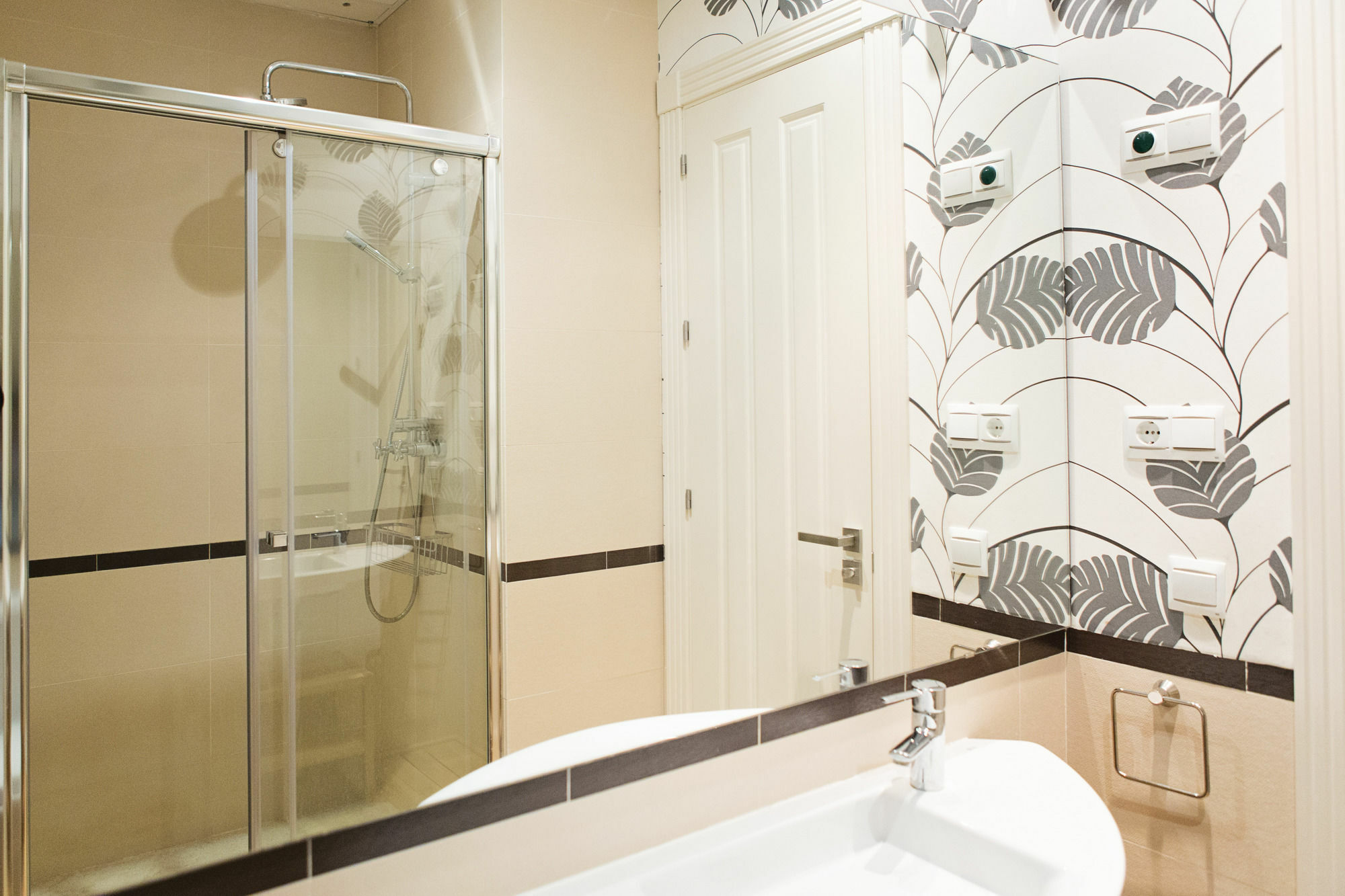 Suncity Flat Soho *