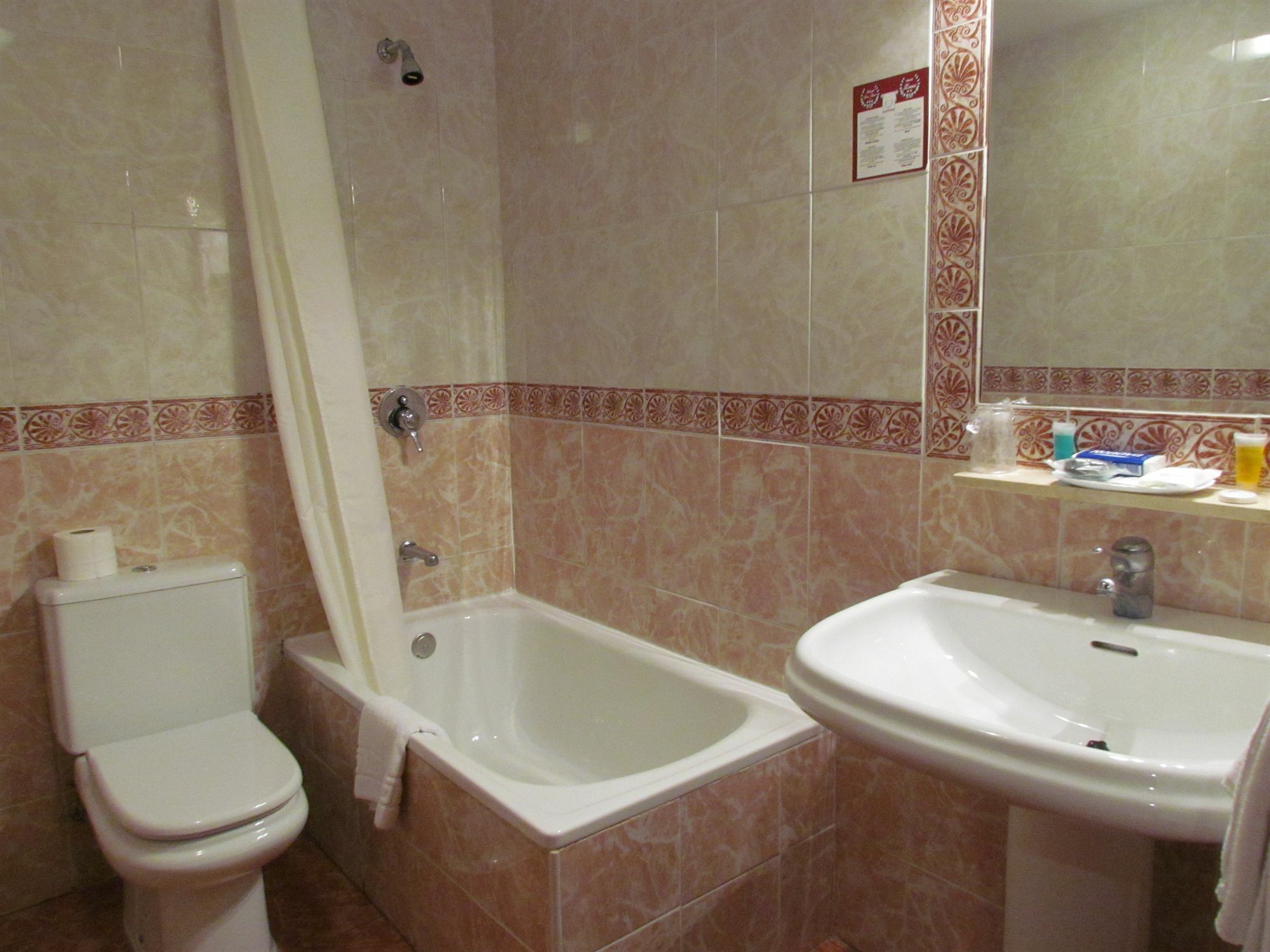 Hotel Zeus 2*