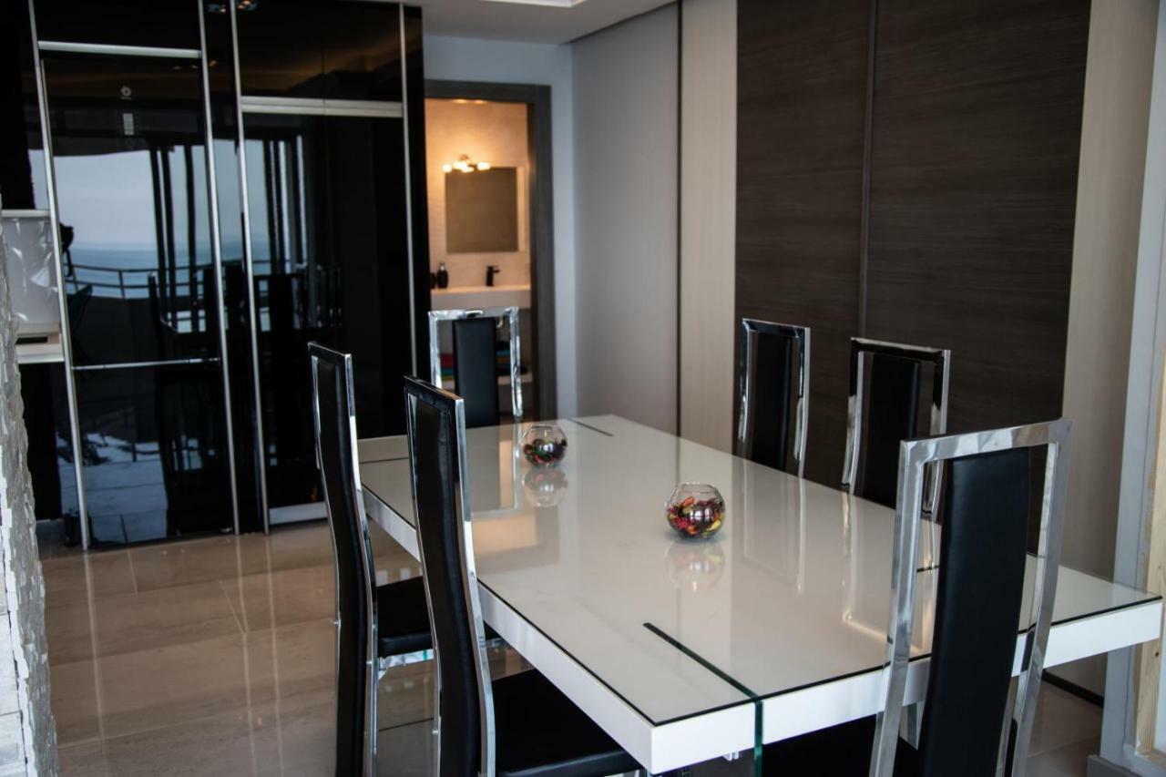 Deluxe Supreme Apartment