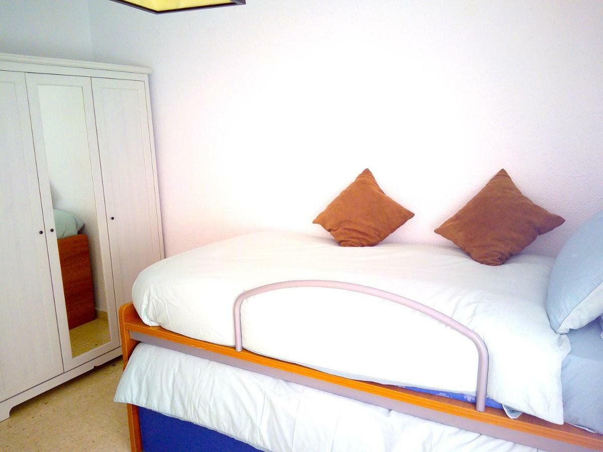 Apartment Playa La Cala In Front Of The Free Parking Malaga