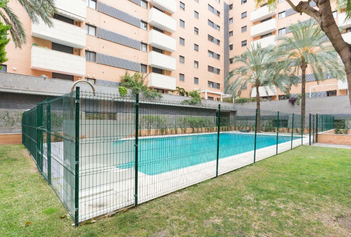Apartment Buena Locacion Estacion Maria Zambrano Cerca De La Playa Y Centrico