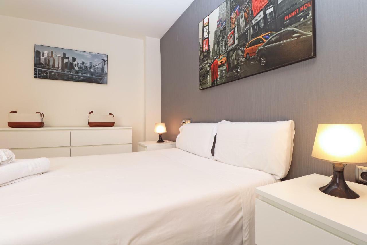 Apartment Del Parque Flats Hernan Ruiz *