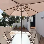 Virginia Beach & Private Terrace By Ele Apartments
